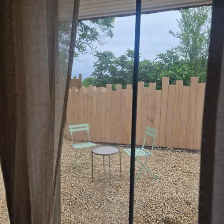 Bed & Breakfast Maison Aurinko Thenon