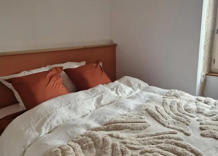 Maison Aurinko Bed & Breakfast Thenon